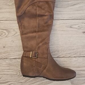 Brown Suede Baretaps Boots